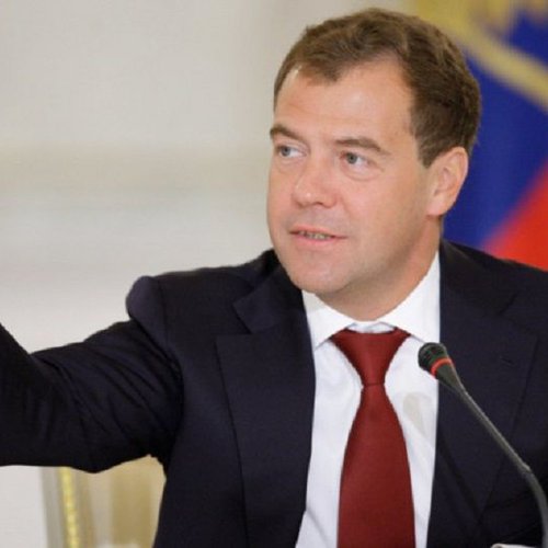 Дмитрий Медведев освободил от должности заместителя главы Ространснадзора