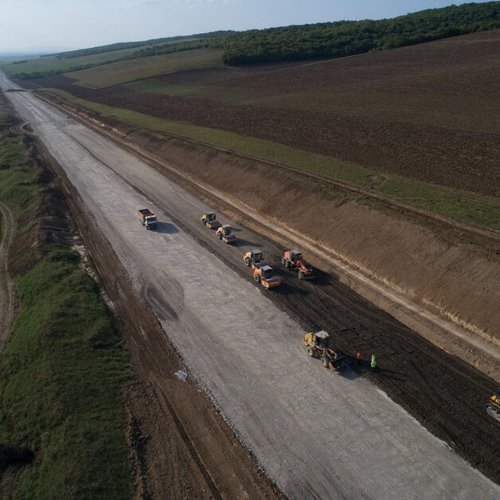 В 2019 году завершится строительство и реконструкция 300 км федеральных трасс