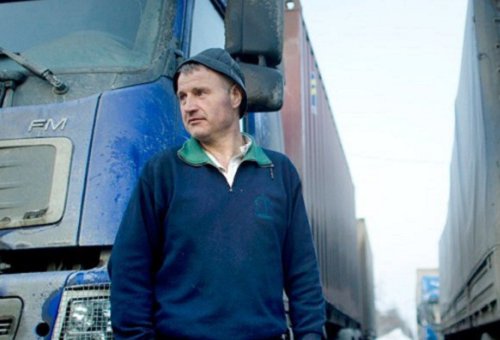 Не хотят крутить баранку: в России растёт нехватка водителей-дальнобойщиков