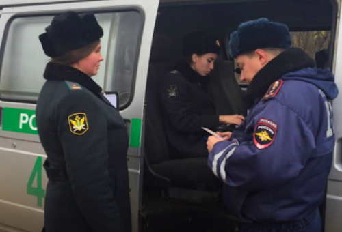 Кировчанин, не оплативший транспортный налог, лишился автомобиля