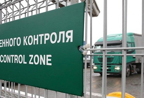 На Псковской таможне задержали три белорусских грузовика с польскими грибами