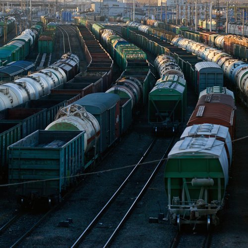 ФАС установила экспортные надбавки к железнодорожным тарифам 