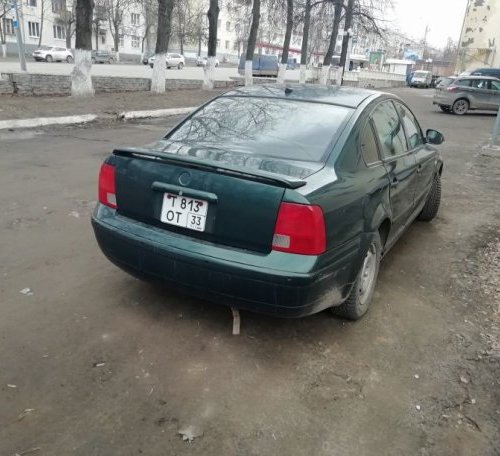 На российских дорогах появились машины с номерами нового образца
